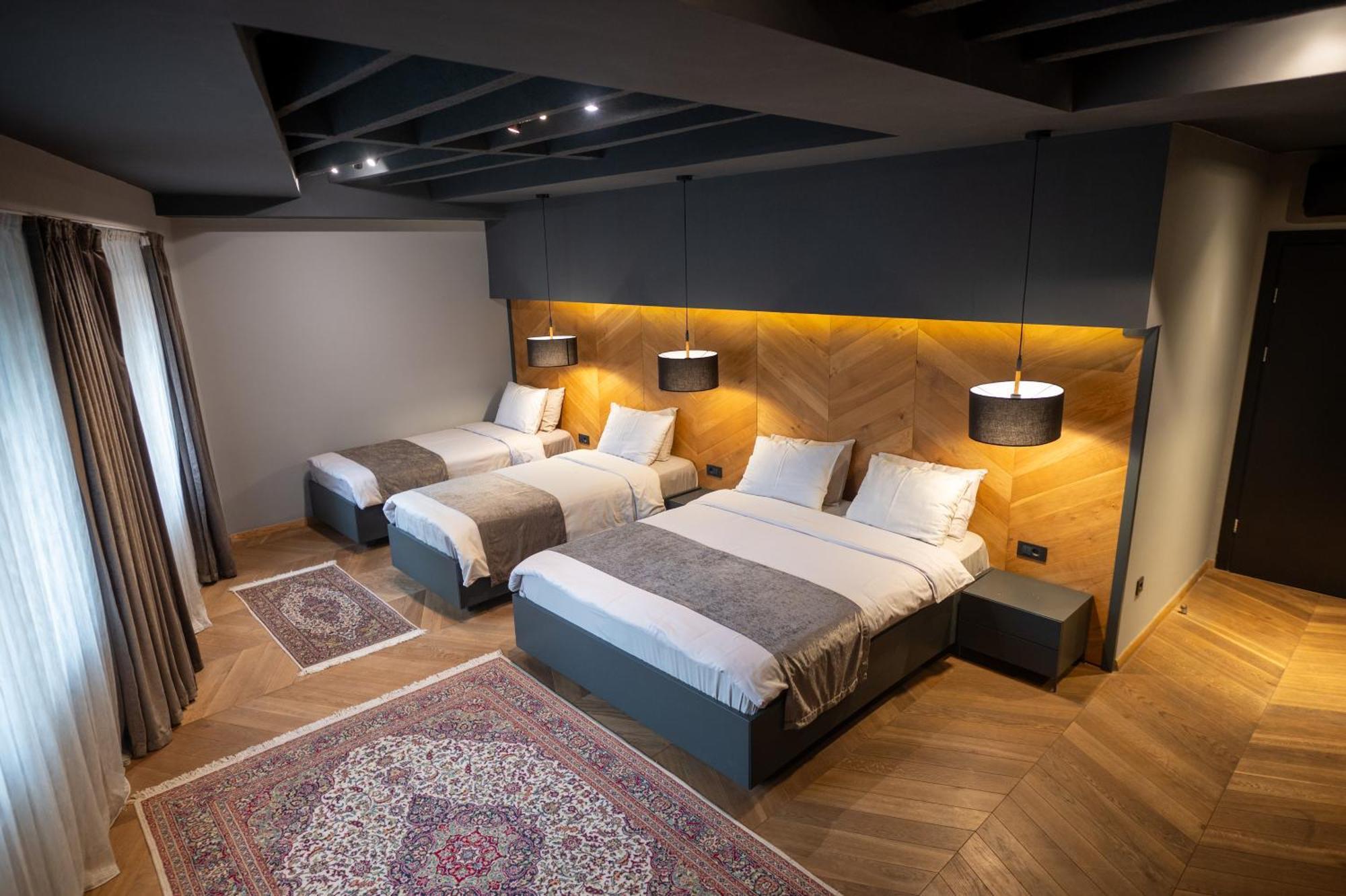 Hotel London B&B Skopje Ngoại thất bức ảnh