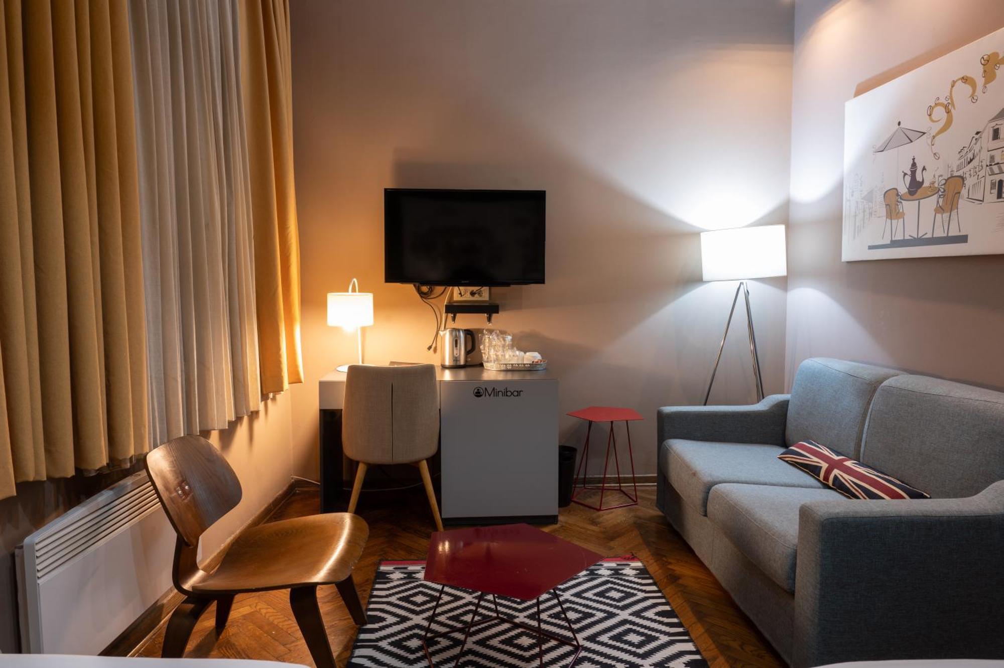 Hotel London B&B Skopje Ngoại thất bức ảnh