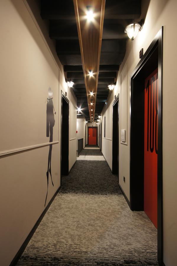 Hotel London B&B Skopje Ngoại thất bức ảnh